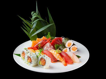 SUSHI SASHIMI MISTO