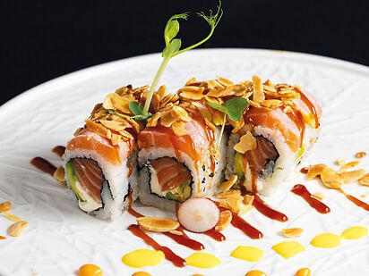 MANDORLE MAKI