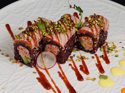 NERO PISTACHIO ROLL